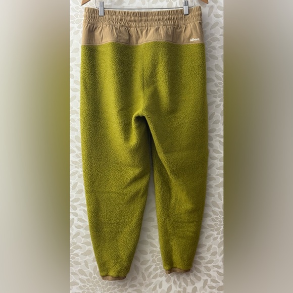 Allbirds Women’s M Hazy Lime Beige Fluff Fleece Pants Jogger Sweatpants - Picture 2 of 9